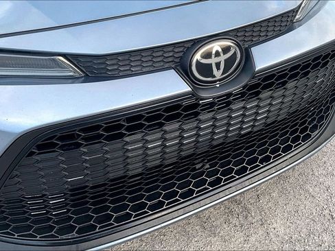 Used 2020 Toyota Corolla LE image 30