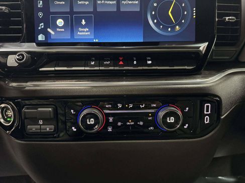 Used 2026 Chevrolet Silverado 2500 LTZ AWD/4WD image 33