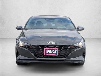 Used 2023 Hyundai Elantra Blue video 2