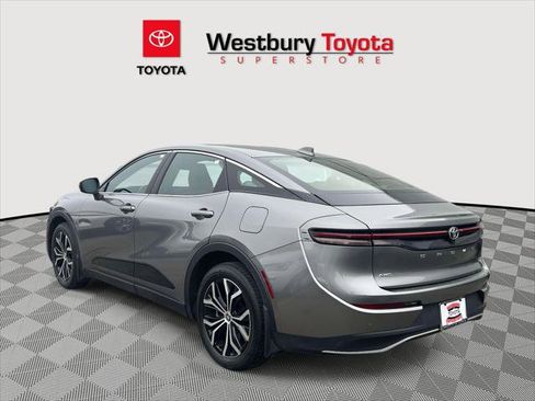 Certified 2023 Toyota Crown AWD/4WD image 7