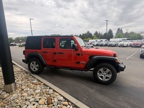 Used 2020 Jeep Wrangler Unlimited Sport S AWD/4WD image 5