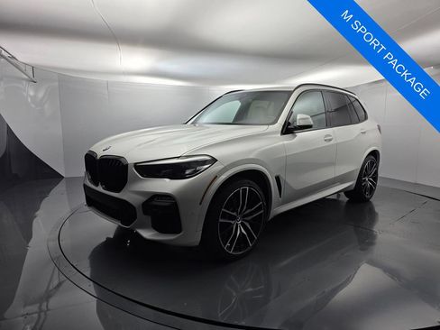 Used 2020 BMW X5 xDrive40i w/ M Sport Package AWD/4WD image 8