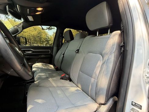 Used 2023 RAM 1500 Big Horn AWD/4WD image 9