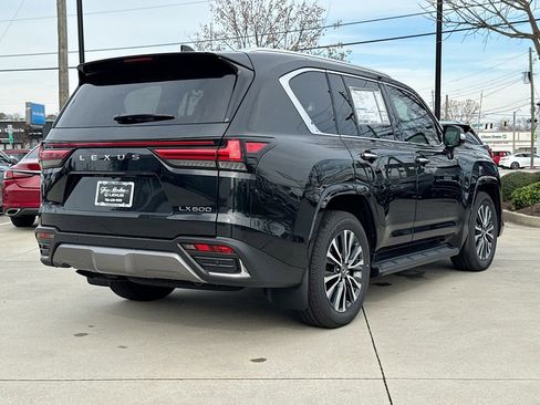 New 2026 Lexus LX 600 4WD w/ Premium Package image 8