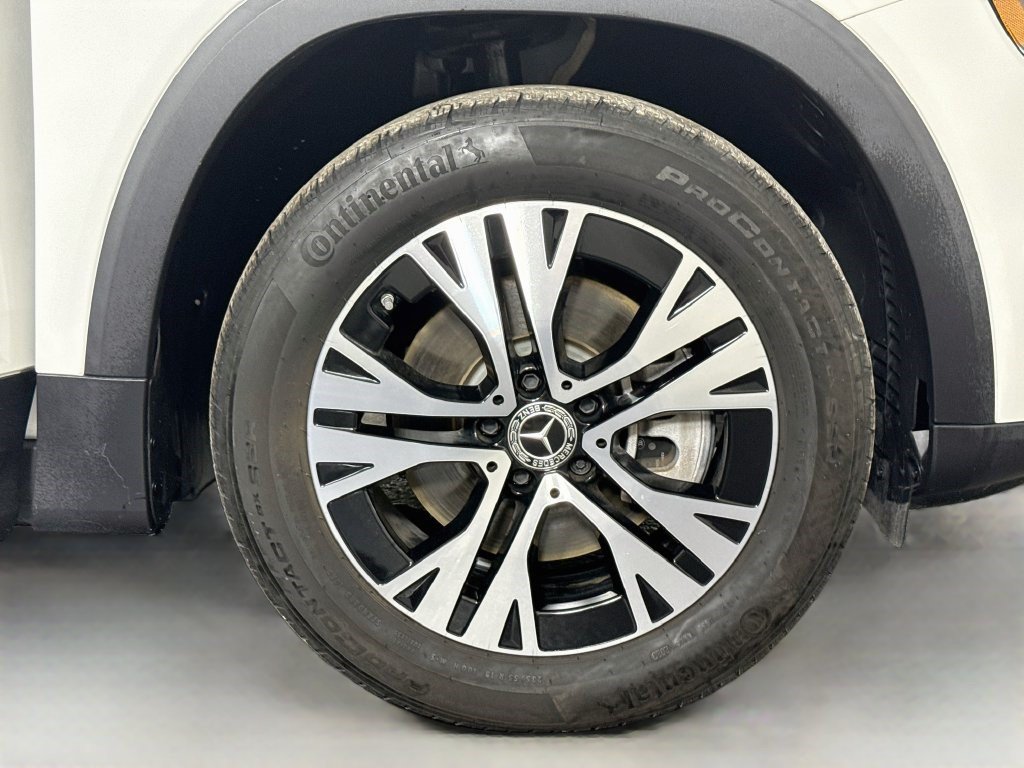 Used 2024 Mercedes-Benz GLB 250 image 30