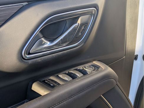 Used 2023 Chevrolet Tahoe Z71 w/ Luxury Package image 12