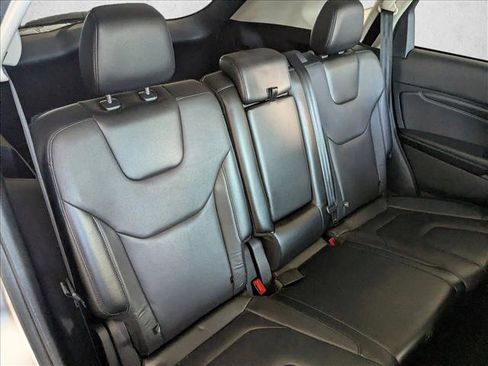 Used 2015 Ford Edge Titanium AWD/4WD image 16