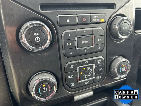 Used 2014 Ford F150 FX4 w/ Equipment Group 402A Luxury image 21