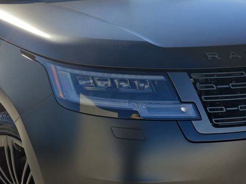 New 2026 Land Rover Range Rover SE image 33