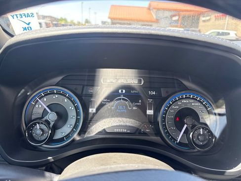 Used 2021 RAM 1500 Limited w/ Body Color Bumper Group AWD/4WD image 24