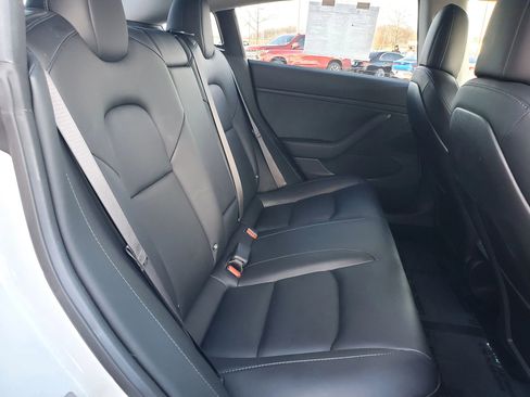 Used 2018 Tesla Model 3 Long Range image 12