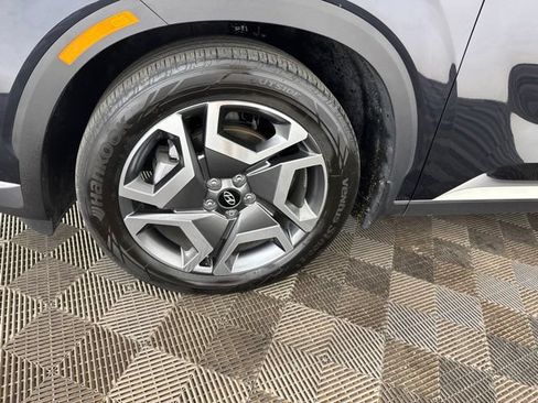 Used 2023 Hyundai Palisade Limited AWD/4WD image 32