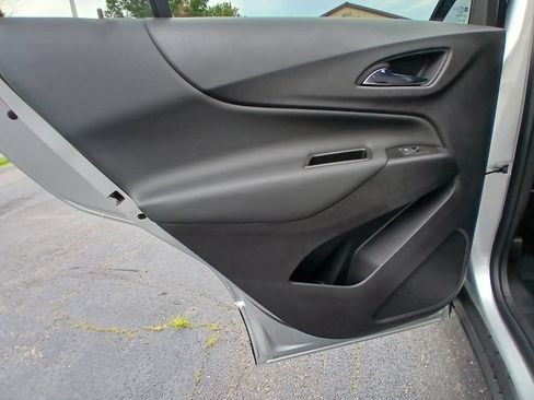 Certified 2021 Chevrolet Equinox LT AWD/4WD image 16