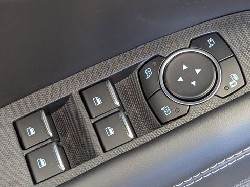 New 2025 Ford Mustang Mach-E Premium image 12