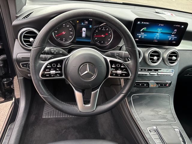 Used 2020 Mercedes-Benz GLC 300 image 15