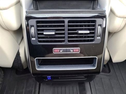 Used 2017 Land Rover Range Rover Sport image 26