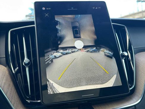 New 2026 Volvo XC60 B5 Ultra w/ Protection Package Premier image 25