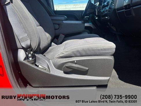 Used 2018 Chevrolet Silverado 1500 LT w/ All Star Edition image 35