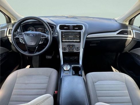 Used 2019 Ford Fusion S FWD image 22
