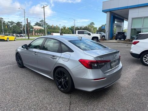 Used 2023 Honda Civic Sport image 7