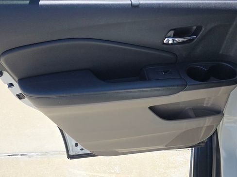Used 2016 Honda Pilot Touring image 22