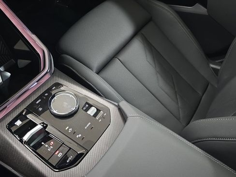 New 2026 BMW X3 xDrive30i AWD/4WD image 19