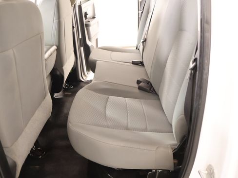 Used 2017 RAM 1500 Tradesman w/ Popular Equipment Group RWD image 9
