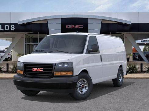 New 2025 GMC Savana 2500 w/ Driver Convenience Package RWD image 6
