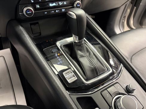 Used 2025 MAZDA CX-5 AWD 2.5 S w/ Select Package image 17