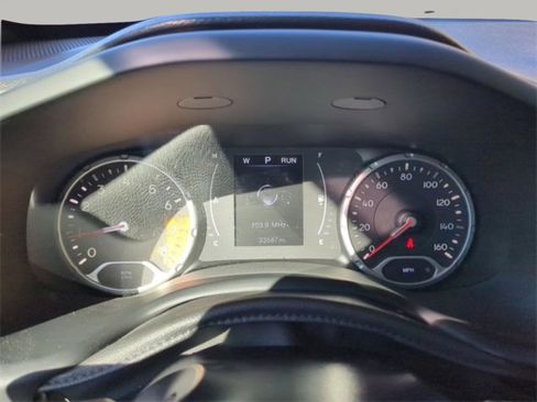 Used 2018 Jeep Renegade Latitude image 50