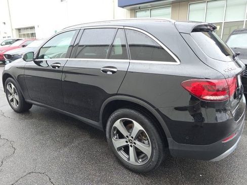 Used 2022 Mercedes-Benz GLC 300 4MATIC w/ Premium Package Lite image 5