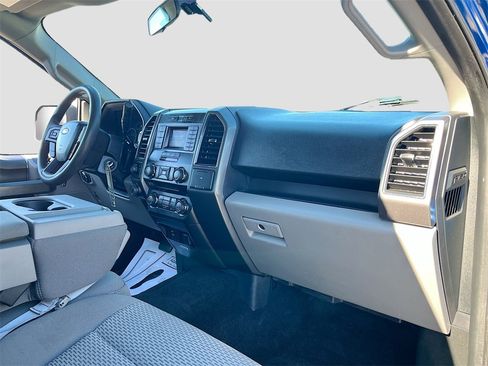 Used 2018 Ford F150 XLT w/ XTR Package image 26