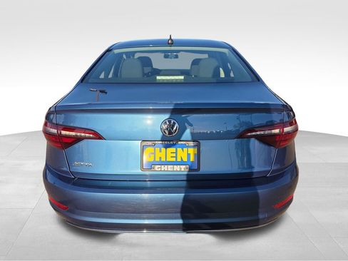 Used 2021 Volkswagen Jetta S w/ Driver Assistance Package FWD image 4