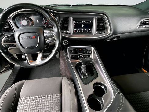 Used 2019 Dodge Challenger SXT w/ Blacktop Package RWD image 7