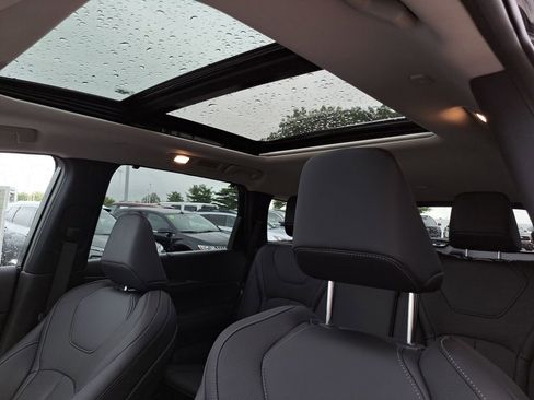 Certified 2026 INFINITI QX60 Luxe w/ Cargo Package image 14