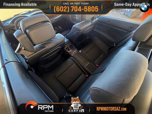 Used 2012 BMW 335i Convertible image 28