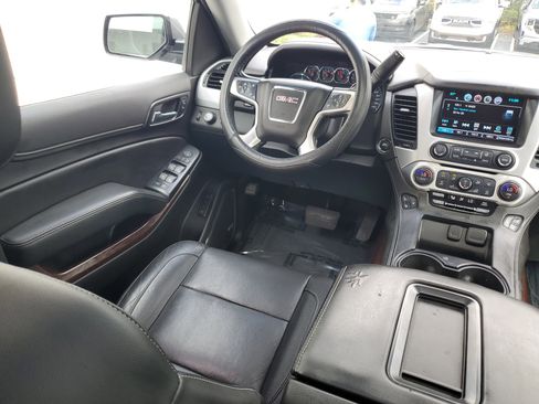 Used 2020 GMC Yukon SLT image 19