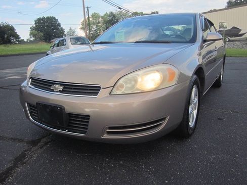 Used 2006 Chevrolet Impala LT w/ Preferred Equipment Group FWD image 33