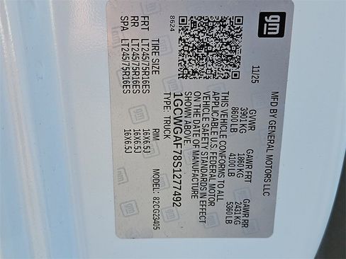 New 2025 Chevrolet Express 2500 w/ Safety Package image 23