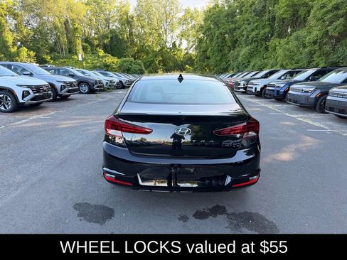 Used 2020 Hyundai Elantra Value Edition w/ Winter Weather Package FWD image 5