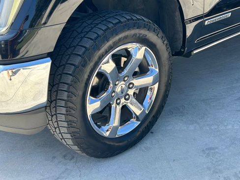 Used 2021 Ford F150 Lariat w/ Equipment Group 502A High AWD/4WD image 9