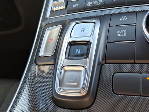 Used 2023 Hyundai Santa Fe SEL Convenience image 14