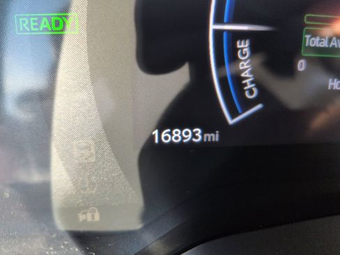 Used 2026 Toyota Corolla Cross AWD Hybrid image 16