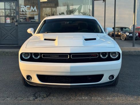 Used 2018 Dodge Challenger R/T Plus image 2