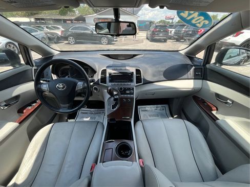 Used 2012 Toyota Venza XLE AWD/4WD image 29