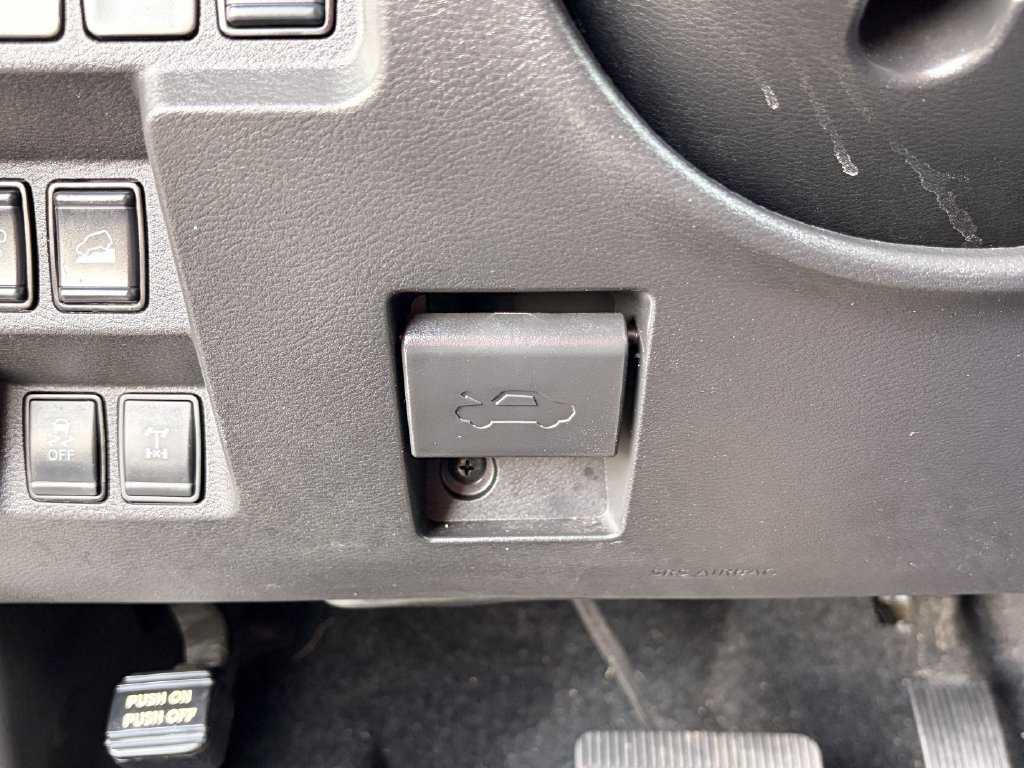 Used 2023 Nissan Frontier PRO-4X w/ Pro Convenience Package AWD/4WD image 32
