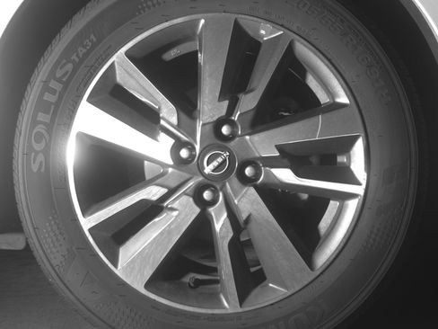 Used 2025 Nissan Versa SV FWD image 13
