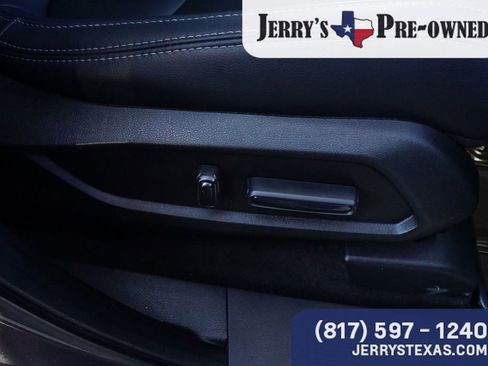 Used 2023 Honda Pilot Touring image 28