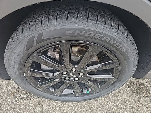 Used 2022 Lincoln Nautilus Reserve w/ Monochromatic Package image 68