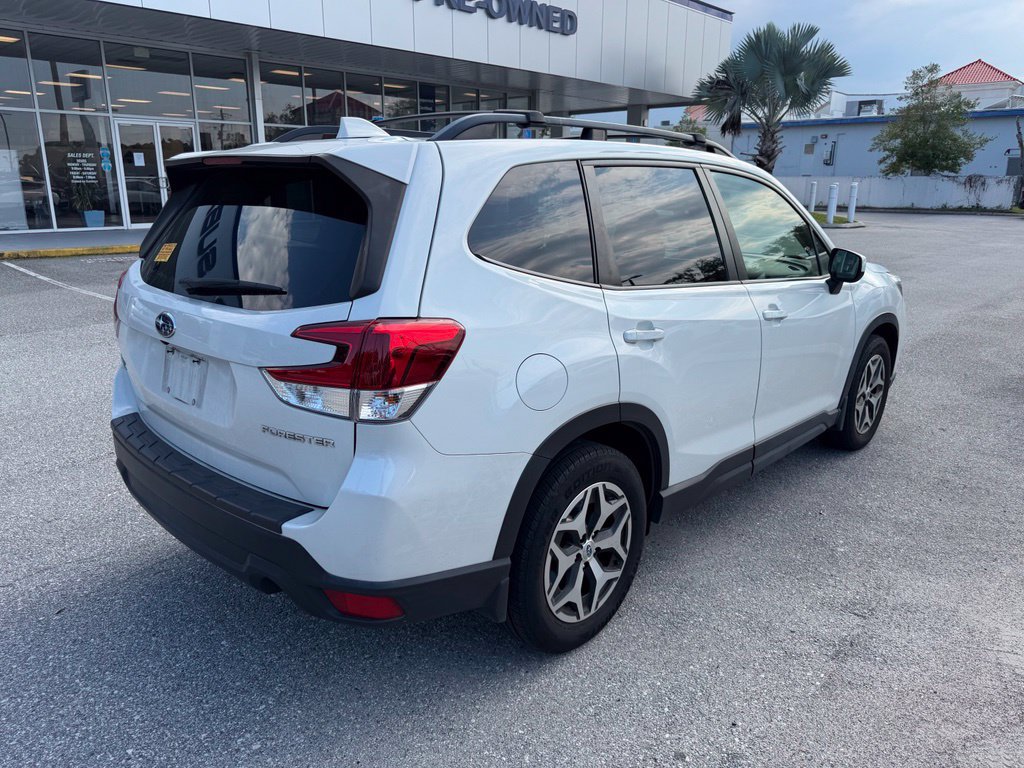Used 2021 Subaru Forester Premium w/ Popular Package #1 AWD/4WD image 3